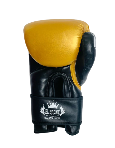 guante de velcro arts boxing semi piel en color oro de la marca el bronx